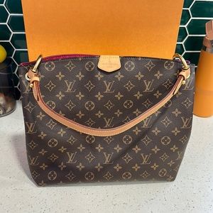 Louis Vuitton graceful pm